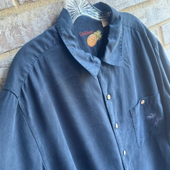 Caribbean Short Sleeve Button Up Collared Parrot Graphic Back Shirt Size XL - Picture 4 of 7